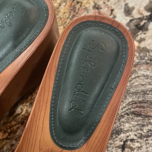 Not for sale. Gave to Goodwill,  site won’t let me delete - Picture 4 of 6